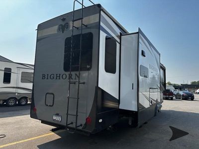 2022 Heartland Bighorn - Photo 5