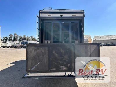 2026 Keystone RV Fuzion - Photo 6