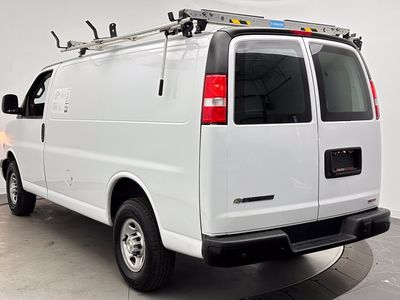 2022 Chevrolet Express Cargo Van - Photo 5
