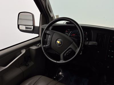 2022 Chevrolet Express Cargo Van - Photo 19