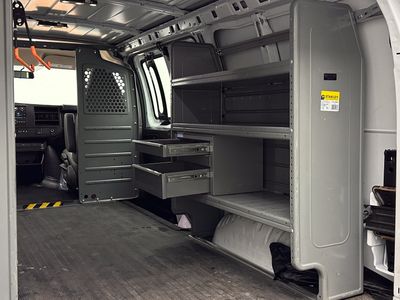 2022 Chevrolet Express Cargo Van - Photo 22
