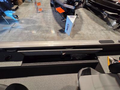2026 Crestliner 1850 PRO TILLER - Photo 16