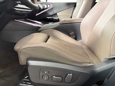 2026 BMW X3 30 xDrive — photo 12 view
