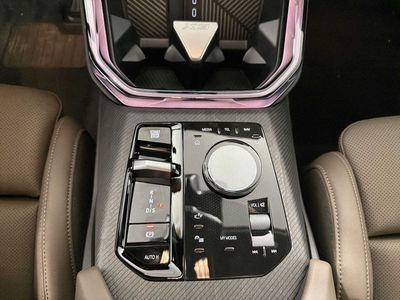 2026 BMW X3 30 xDrive — photo 17 view