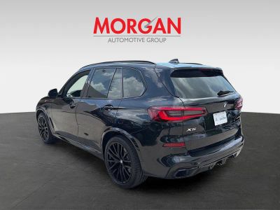 2021 BMW X5 — detail view