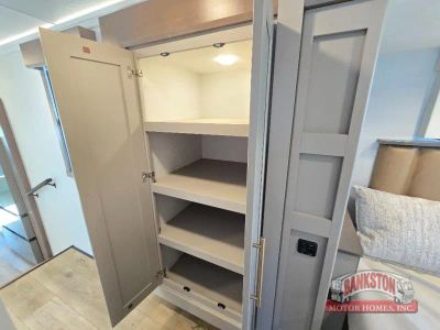 2026 Paradigm 340RL - Photo 44