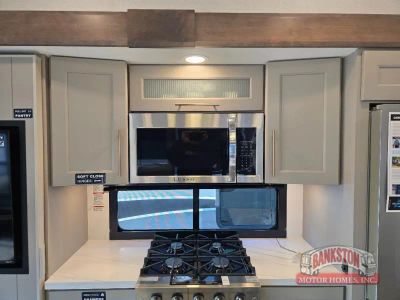 2026 Paradigm 340RL - Photo 13