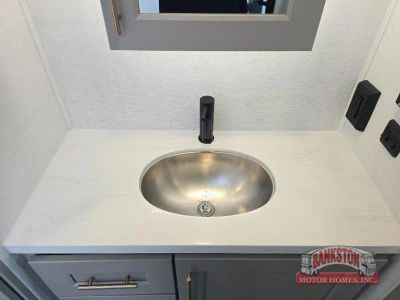 2026 Paradigm 340RL - Photo 32