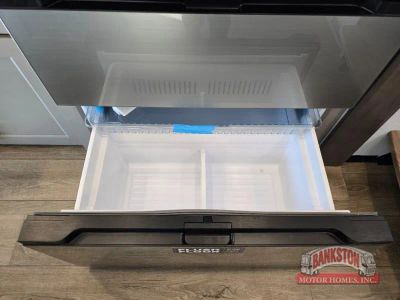2026 Paradigm 340RL - Photo 17