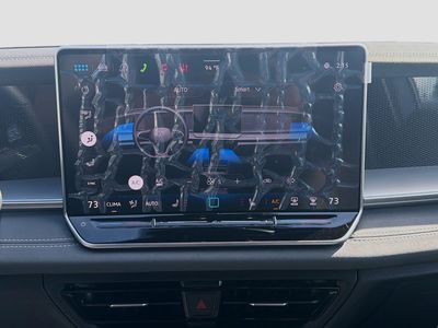 2026 Volkswagen Tiguan — photo 12 view