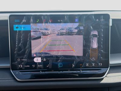2026 Volkswagen Tiguan — photo 13 view
