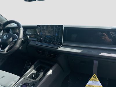 2026 Volkswagen Tiguan — photo 24 view