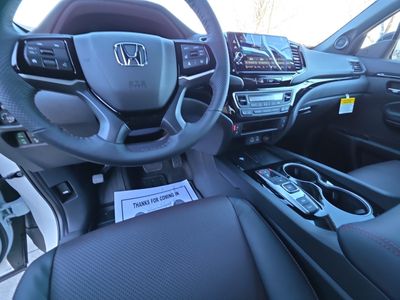 2026 Honda Ridgeline - Photo 11