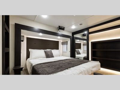 2026 Forest River RV Cherokee Sabre - Photo 6