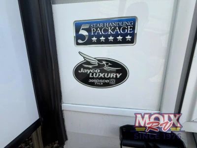 2026 Jayco North Point - Photo 33