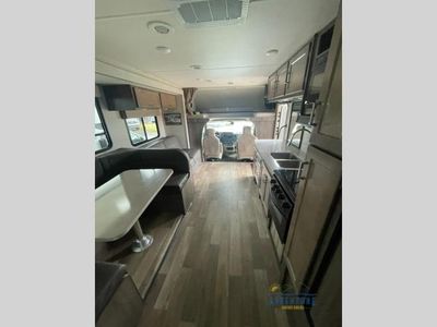 2024 Winnebago Minnie Winnie - Photo 6
