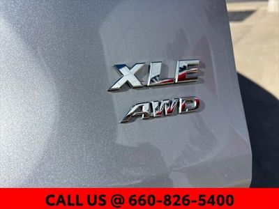 2025 Toyota RAV4 - Photo 31