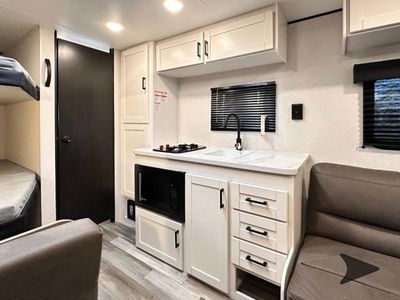 2026 Jayco Jay Flight SLX - Photo 21