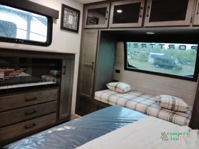 2026 Venture RV SportTrek Touring Edition — photo 27 view
