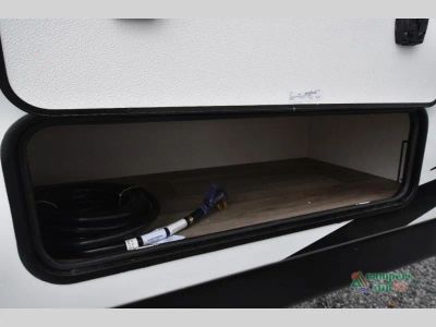 2026 Venture RV SportTrek Touring Edition — photo 12 view