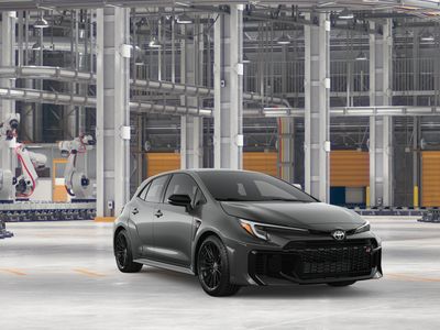2026 Toyota GR Corolla - Photo 17