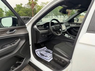 2026 Jeep Grand Cherokee L — photo 15 view