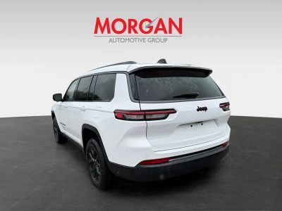 2026 Jeep Grand Cherokee L — interior view