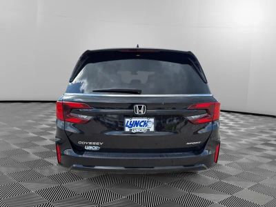 2025 Honda Odyssey — interior view