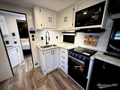 2026 Venture RV SportTrek - Photo 17