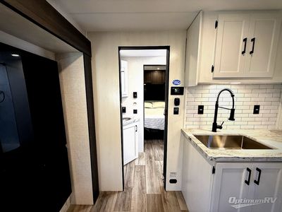 2026 Venture RV SportTrek - Photo 22