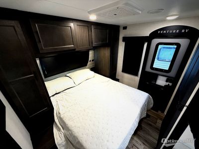 2026 Venture RV SportTrek - Photo 26