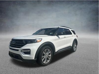 2023 Ford Explorer — side profile view