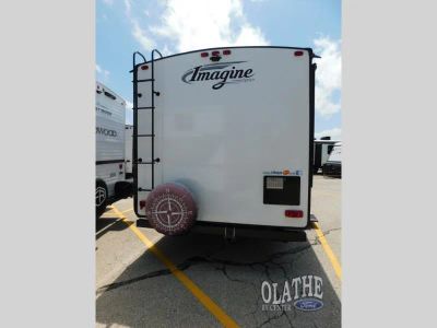 2018 Grand Design Imagine - Photo 26