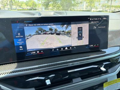 2027 BMW X6 M — photo 21 view