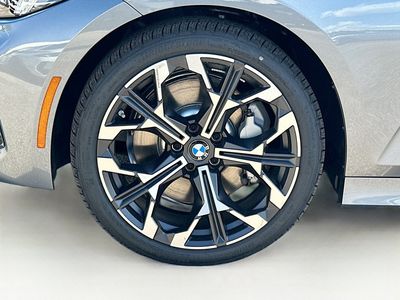 2026 BMW 3 Series - Photo 26