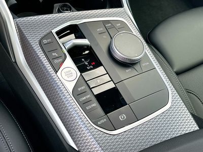 2026 BMW 3 Series - Photo 12