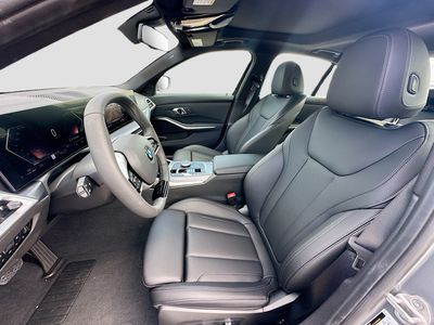2026 BMW 3 Series - Photo 14