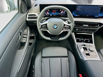 2026 BMW 3 Series - Photo 15