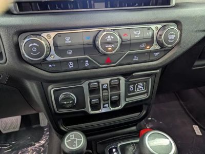 2026 Jeep Gladiator — photo 23 view