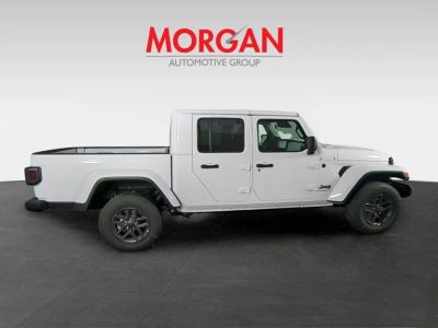 2026 Jeep Gladiator — interior view