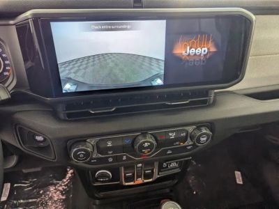 2026 Jeep Gladiator — photo 22 view