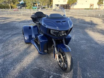 2025 Indian Motorcycle Pursuit Dark Horse 112 Springfield Blue Vivid Crystal with Black Vivid - Photo 1