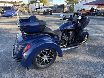2025 Indian Motorcycle Pursuit Dark Horse 112 Springfield Blue Vivid Crystal with Black Vivid - Photo 6