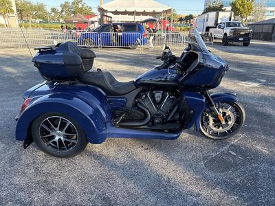 2025 Indian Motorcycle Pursuit Dark Horse 112 Springfield Blue Vivid Crystal with Black Vivid - Photo 10