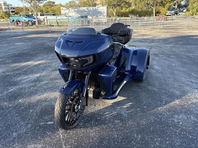 2025 Indian Motorcycle Pursuit Dark Horse 112 Springfield Blue Vivid Crystal with Black Vivid - Photo 2