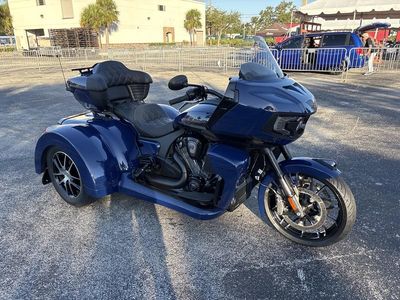 2025 Indian Motorcycle Pursuit Dark Horse 112 Springfield Blue Vivid Crystal with Black Vivid - Photo 3