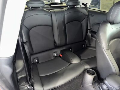 2021 MINI Cooper S — photo 11 view
