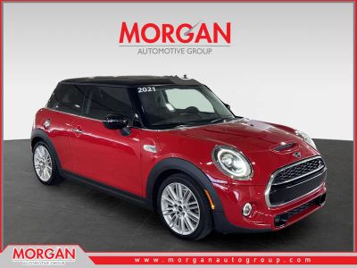 2021 MINI Cooper S Signature in Red — front three-quarter view