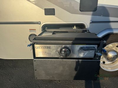 2026 Coachmen RV Entourage - Photo 15