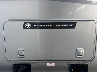2026 Coachmen RV Entourage - Photo 17